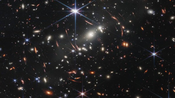 Foto: Indahnya Luar Angkasa dari Teleskop Canggih NASA