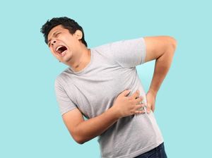 Waspada! Sakit Punggung Bisa Jadi Pertanda Tumor Sumsum Tulang Belakang