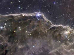 Memukau! Lihat Foto Galaksi yang Dipotret Teleskop Termahal NASA