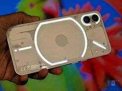 Wujud Nothing Phone (1), Mirip iPhone Tapi Tampilannya Lebih Unik