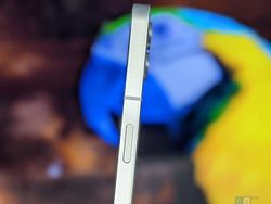 Wujud Nothing Phone (1), Mirip iPhone Tapi Tampilannya Lebih Unik