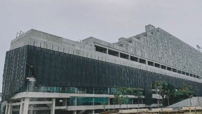 Perpustakaan Jakarta di Kompleks Taman Ismail Marzuki.