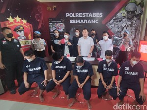 Komplotan Copet Asal Malang Dibekuk Saat Beraksi di Stadion Jatidiri