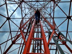 Rek... Sinyal 3G di Jawa Timur Segera Dinonaktifkan