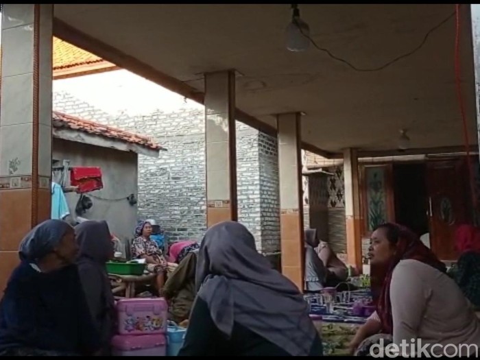 Suasana rumah duka korban