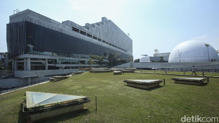 Taman Ismail Marzuki: Sejarah, Lokasi, Fasilitas, Cara Berkunjung
