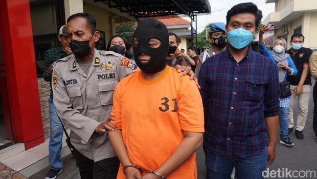 Ustaz TPQ di Mojokerto yang cabuli 3 murid laki-lakinya