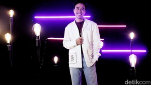 Vidi Aldiano dianggap pihak Keenan Nasution gak pegang izin untuk menyanyikan lagu Nuansa Bening. Foto: Pradita Utama