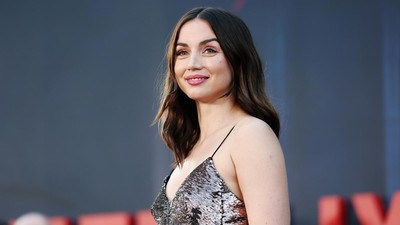 Ana de Armas Sang Mata-mata Seksi