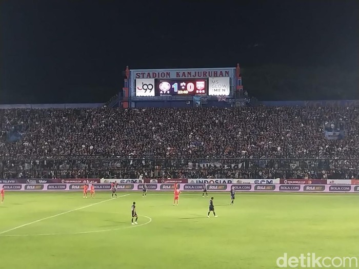 Arema FC dan Borneo FC akan bertanding dalam leg pertama final Piala Presiden 2022. Laga akan digelar di Stadion Kanjuruhan Malang, Kamis (14/7/2022) pukul 20.30 WIB.