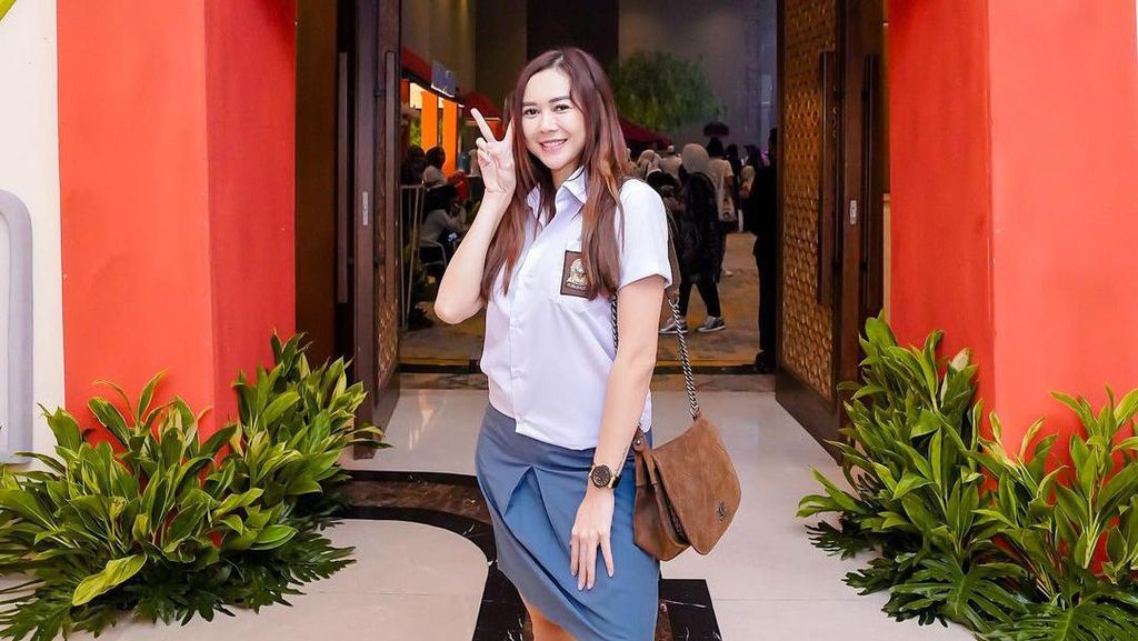 Beberapa Menit di Berdendang Bergoyang, Aura Kasih: Super Duper Duper Ramai! Beberapa Menit di Berdendang Bergoyang, Aura Kasih: Super Duper Duper Ramai!