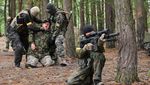 Begini Latihan Tempur Pasukan Ukraina di Bucha, Siap Lawan Rusia