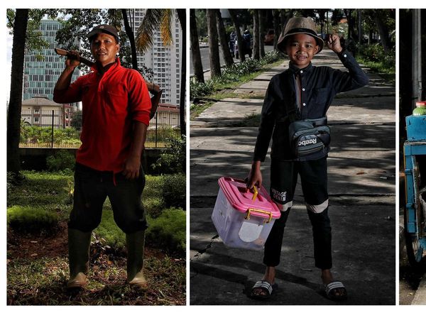 Potret Para Pedagang Keliling yang Masih Bertahan di Ibu Kota