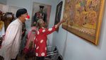 Potret Ganjar Blusukan ke Rumah Seniman Wayang Beber