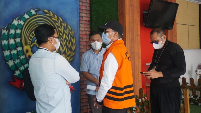 Hasan Aminuddin tiba di Rutan Medaeng