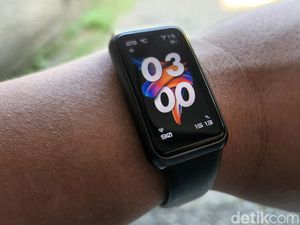 Review Huawei Band 7: Tetap Kaya Fitur Meski Bodi Lebih Tipis & Ringan