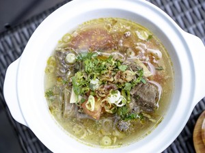 Resep Sop Kambing Bening yang Gurih, Segar, dan Anti Bau Prengus