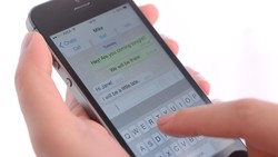 WhatsApp Akan Tambah Durasi Disappearing Messages Sampai 1 Tahun
