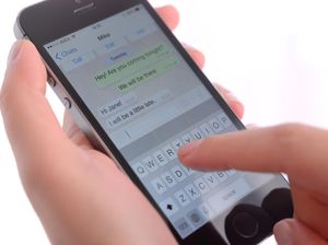 Aturan PSE Bikin Kominfo Bisa Intip Percakapan WhatsApp?