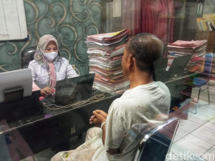 Kakek tersangka pencabulan di Cirebon