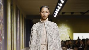 10 Koleksi Busana Indah Dior Couture 2022, Terinspirasi Pohon Kehidupan