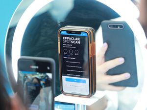 La Roche Posay Rilis Alat Deteksi Jerawat Canggih, Analisa Kulit Lewat Ponsel
