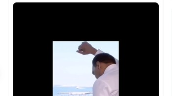 Fans MU digambarkan kecewa berat mendengar kabar Maguire masih kapten. Foto: Twitter