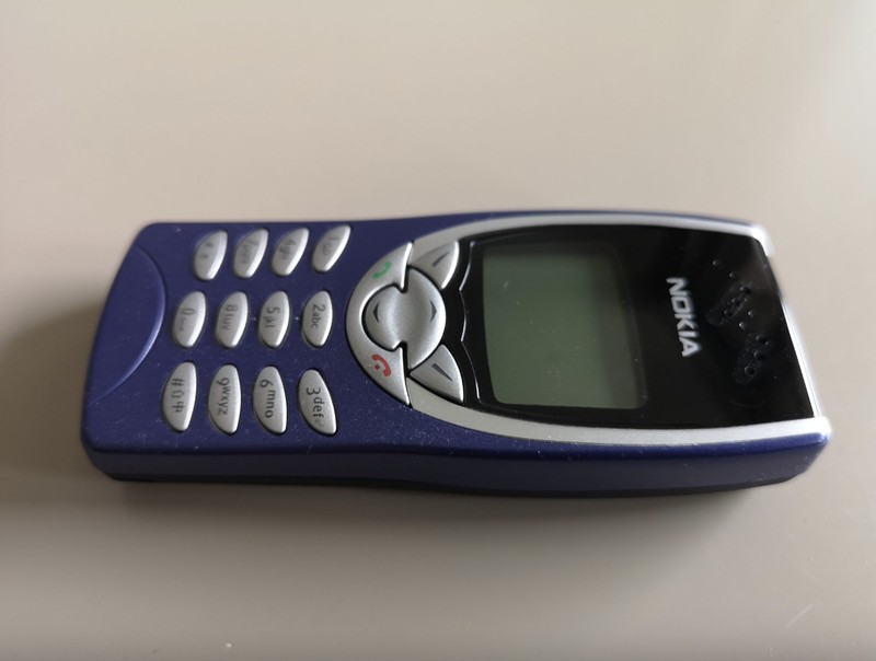 Nokia 8210 Reborn