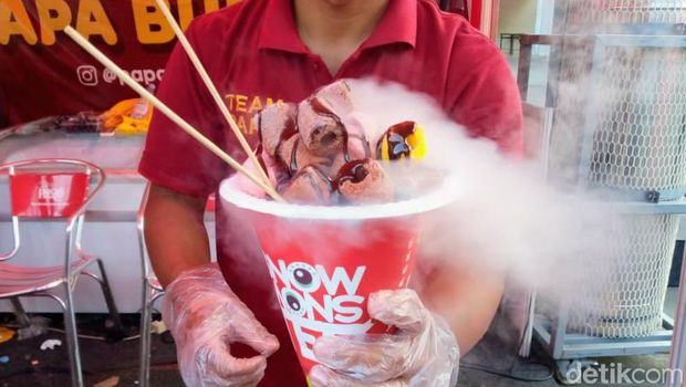Penjual Ice Smoke Nitrogen Cair