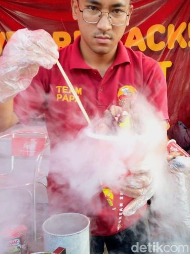 Penjual Ice Smoke Nitrogen Cair