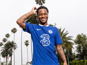 Pindah ke Chelsea, Sterling Tetap Lapar Gelar meski Sudah Sering Juara