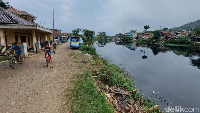 Situ Ciburuy, Padalarang, Kabupaten Bandung Barat