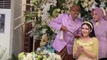 Momen Bahagia Via Vallen Saat Prosesi Siraman