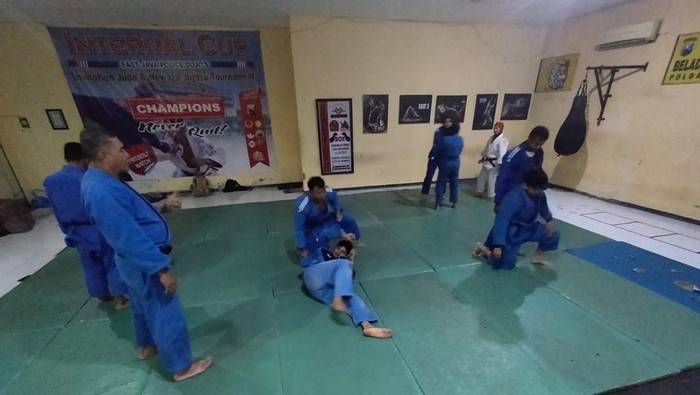 atlet judo polda jatim merebut Kejuaraan Kapolri Cup