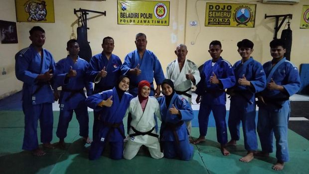 atlet judo polda jatim merebut Kejuaraan Kapolri Cup