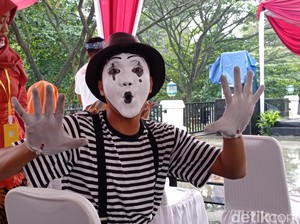 Kisah Chandra, Teman Tuli yang Memaknai Hidup Lewat Pantomim