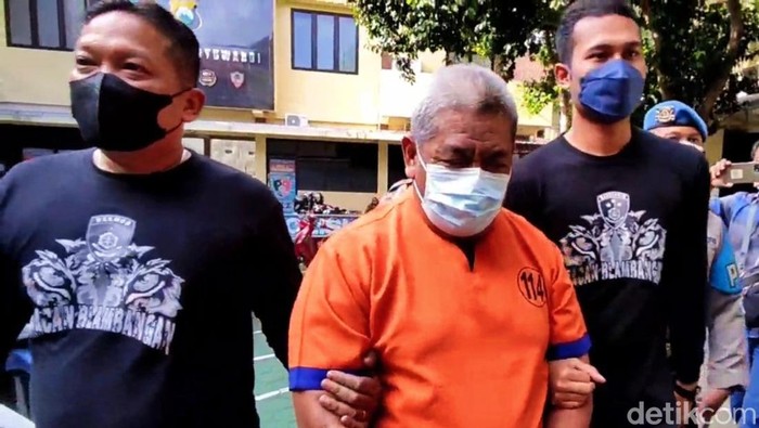 Fauzan, Pemilik sekaligus Pengasuh Ponpes tersangka pemerkosaan santri di Banyuwangi