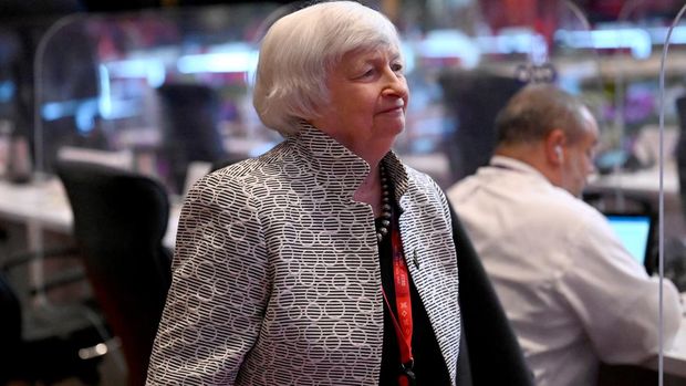 U.S. Secretary of Treasury Janet Yellen arrives at the meeting room during the G20 Finance Ministers Meeting in Nusa Dua, Bali, July 15, 2022. Sonny Tumbelaka/Pool via REUTERS