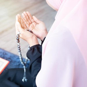 Tata Cara Sholat Hajat dan Waktu yang Diutamakan Agar Doa Terkabul