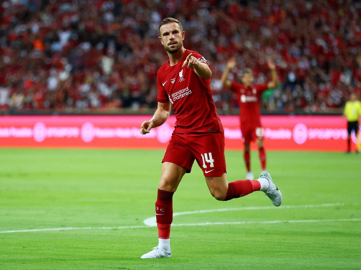Jordan Henderson menegaskan Liverpool dan Chelsea sedang kurang percaya diri. (Foto: Getty Images/Yong Teck Lim)