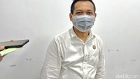 Menurut Fahrurrozi saat ditemui di kantor Pusat Riset Bio Industri Laut dan Peraitan Darat, gedung BRIN ini tidak terlihat seperti pusat riset. Tetapi banyak yang mengira hotel, khususnya para wisatawan asing.  Foto: Rahma Indina Harbani