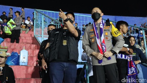 Kapolres Malang AKBP Ferli Hidayat