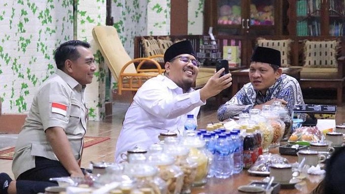 Ketua DPD Gerindra Jatim Anwar Sadad
