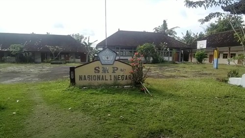 Kondisi SMP Nasional 1 Negara, di Kelurahan Dauhwaru, Kecamatan/Kabupaten Jembrana Bali, Jumat (15/7/2022)