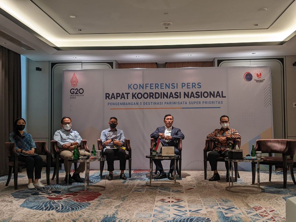 Konferensi Pers Rakornas 5 Destinasi Pariwisata Super Prioritas, Jumat (15/7/2022). (CNBC Indonesia/Emir)