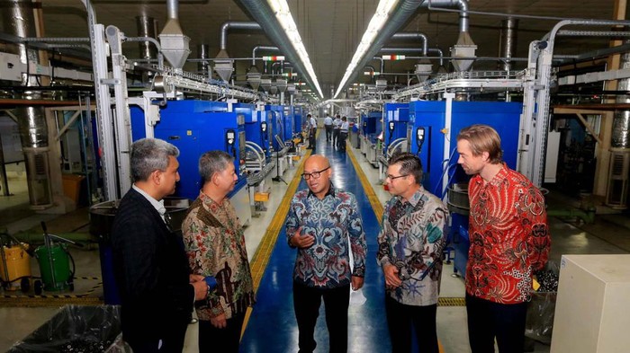Melihat Fasilitas Bearing Remanufacturing Centre di Jakarta PT SKF Indonesia mengumumkan fasilitas terbarunya Bearing Remanufacturing Centre di Jakarta. Yuk kita lihat pabriknya.