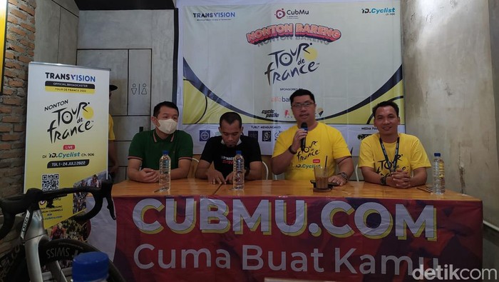 Nonton bareng Tour de France 2022 di Medan.