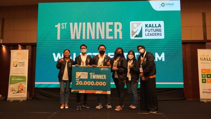 Pemenang Kalla Future Leaders 2022 diraih oleh Wallstreet Team dari Universitas Indonesia