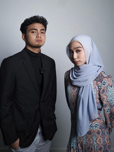 Penyanyi asal Malaysia viral, Nuha Sakinah Binti Saiful Bahrin Penyanyi asal Malaysia viral, Nuha Sakinah Binti Saiful Bahrin membawakan lagu berjudul Casablanca dan berduet dengan Naufal Azrin.