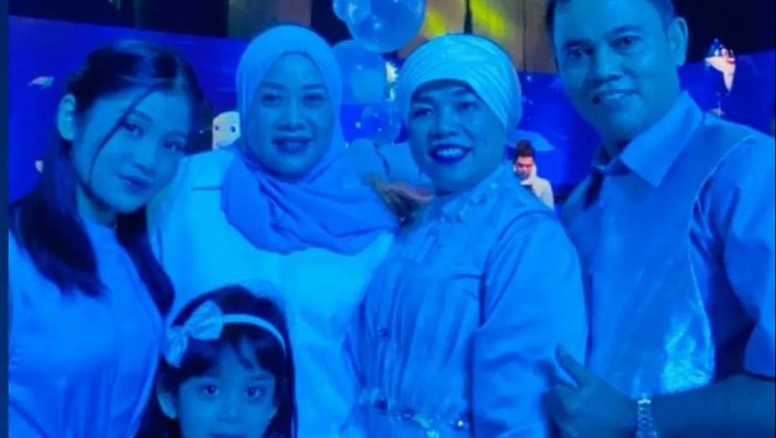 Puput eks Doddy Sudrajat di ultah Gala Sky